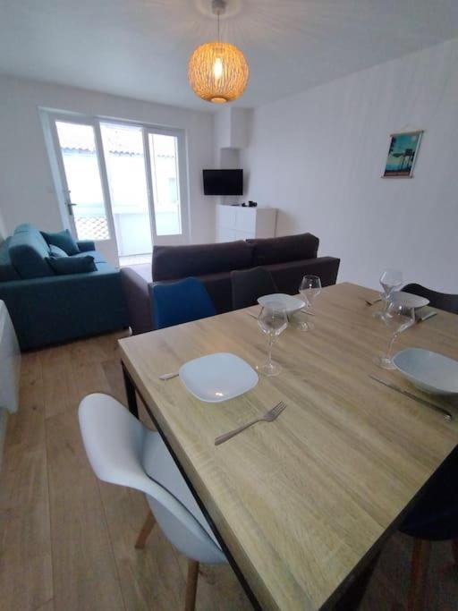 Appartement Avec Vue Mer Vaux-sur-Mer Bagian luar foto
