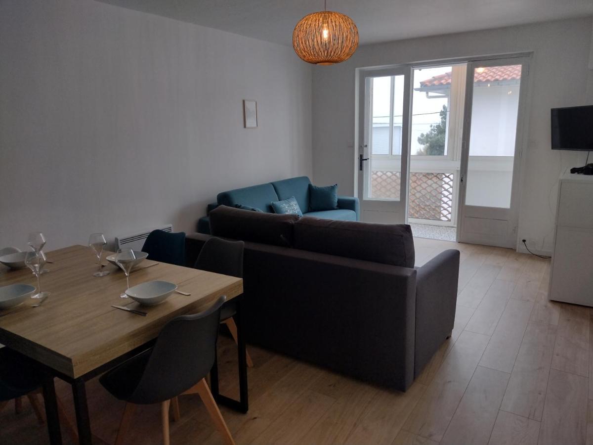 Appartement Avec Vue Mer Vaux-sur-Mer Bagian luar foto