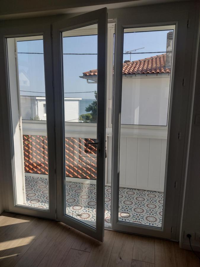 Appartement Avec Vue Mer Vaux-sur-Mer Bagian luar foto